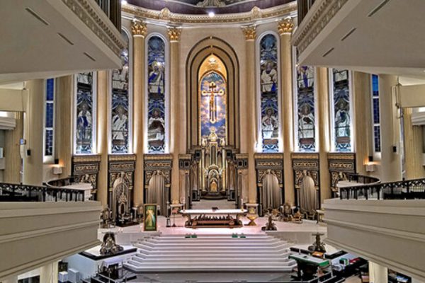 interior Gereja Katedral Santo Yoseph Pontianak
