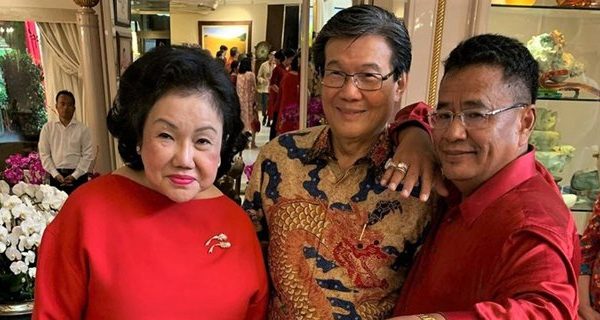 Projo pangestu dirumahnnya